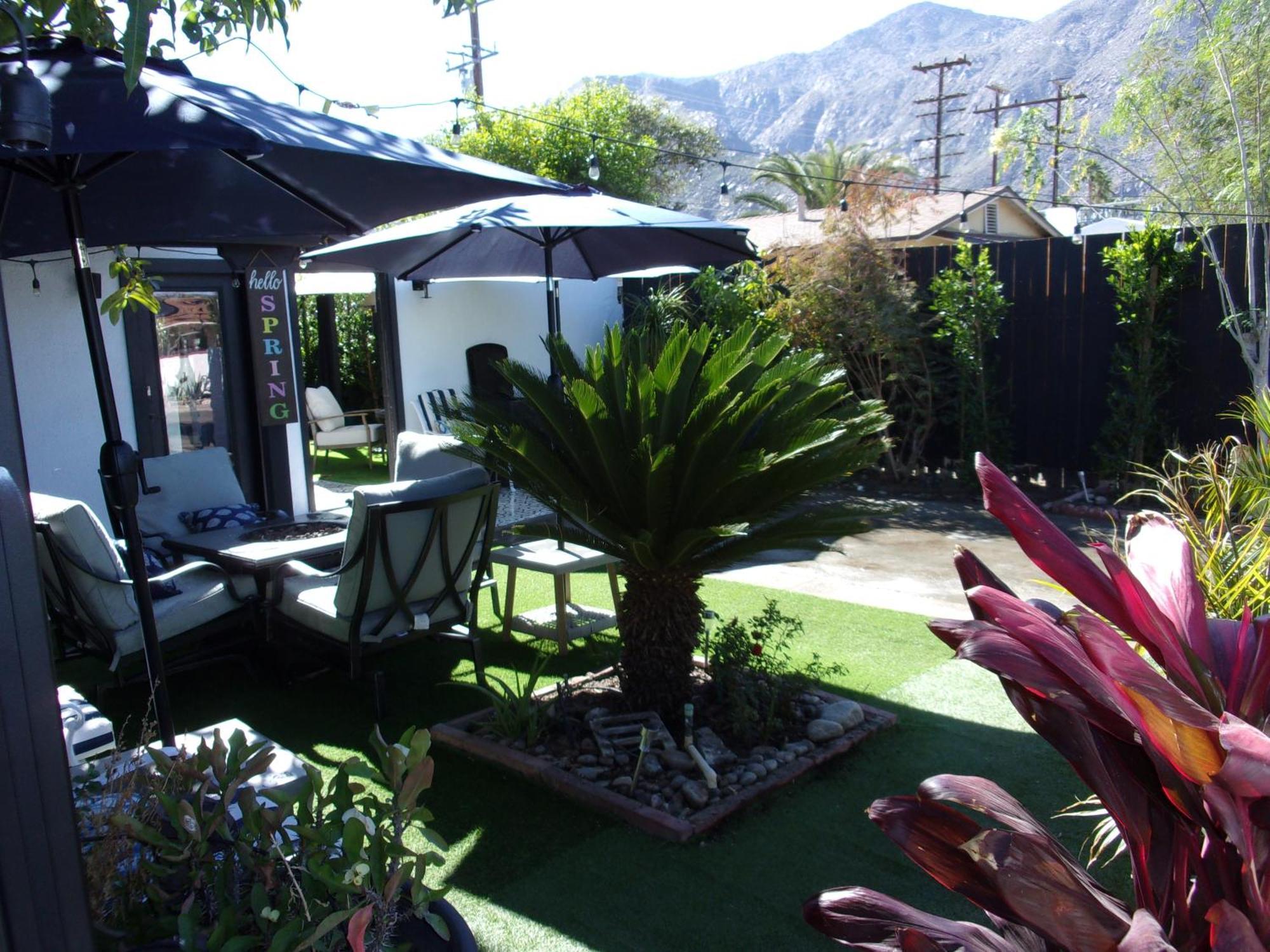 Updated Dwntwn 2Bd Twnhse W/Hot Tub& Private Patio 팜 스프링스 외부 사진