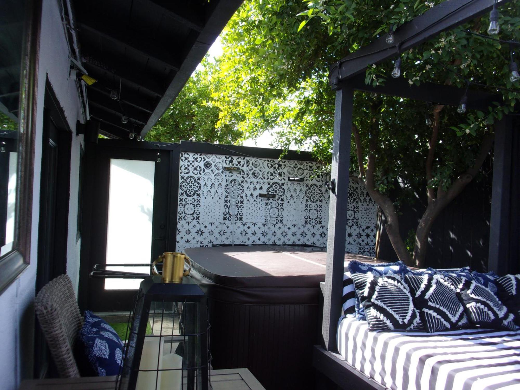 Updated Dwntwn 2Bd Twnhse W/Hot Tub& Private Patio 팜 스프링스 외부 사진
